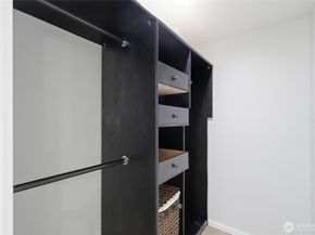2713 NE 23rd Place, Renton WA 98056