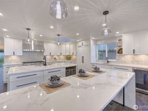 13901 Somerset Lane SE, Bellevue WA 98006