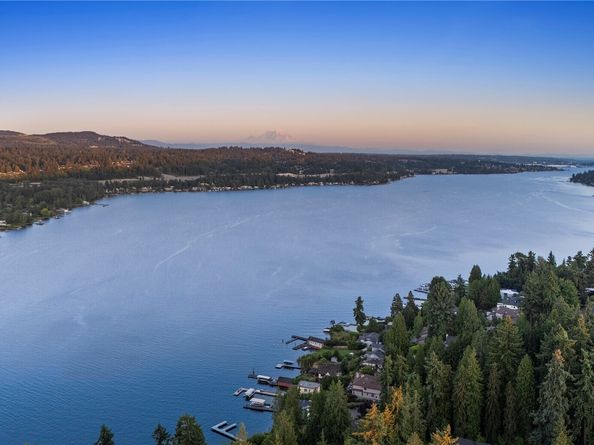 4014 E Mercer Way, Mercer Island WA 98040