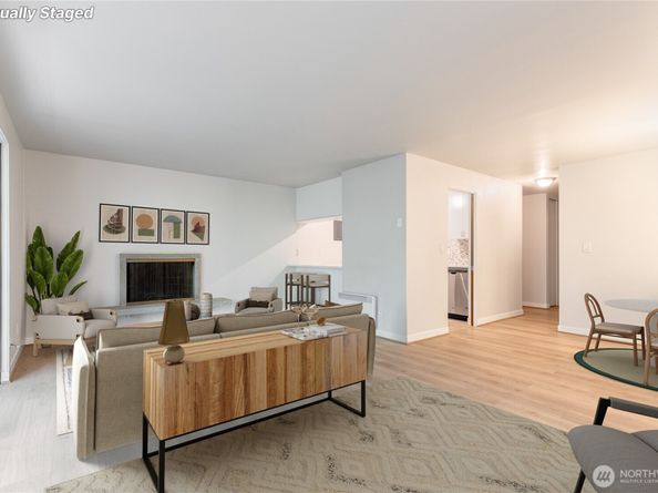 5101 NE 55th Street 103, Seattle WA 98105