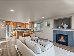 923 N 85Th Street A, Seattle WA 98103