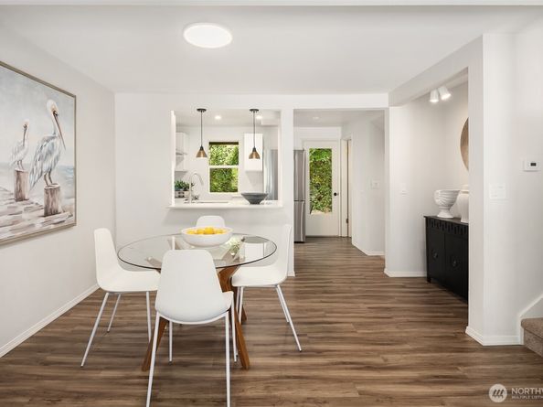 16932 NE 2nd Place, Bellevue WA 98008