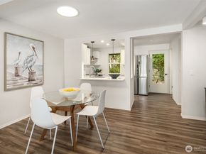 16932 NE 2nd Place, Bellevue WA 98008