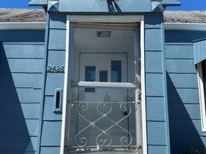 2426 Pine Street, Everett WA 98201