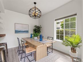 10909 Avondale Road NE K141, Redmond WA 98052