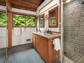 10634 SW Cowan Road, Vashon WA 98070