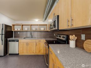 2015 Terry Avenue 301, Seattle WA 98121