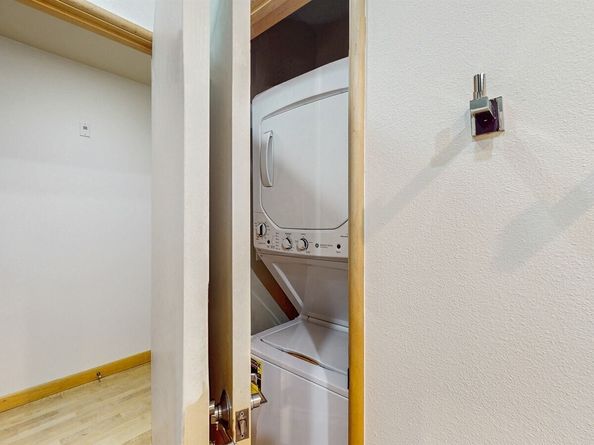 2015 Terry Avenue 301, Seattle WA 98121