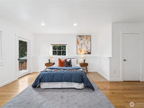 13722 42nd Avenue NE, Seattle WA 98125