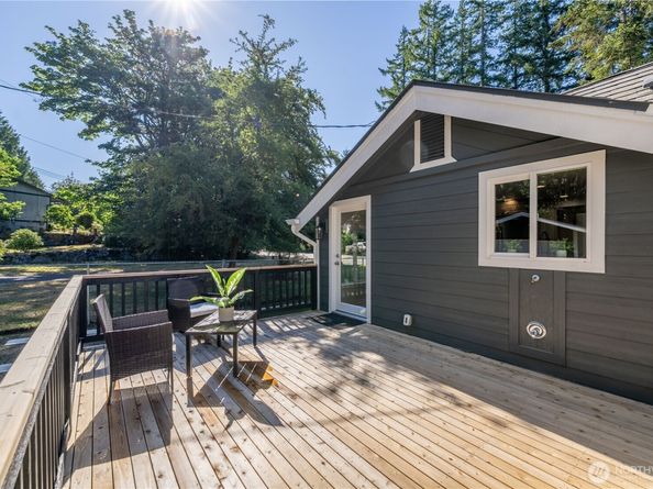 18414 Baldwin Road, Bothell WA 98012