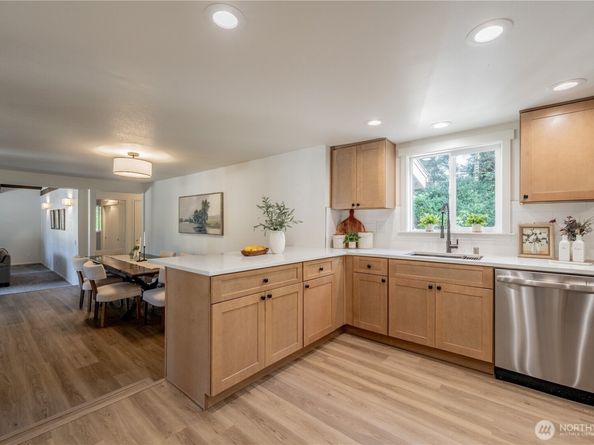 18414 Baldwin Road, Bothell WA 98012