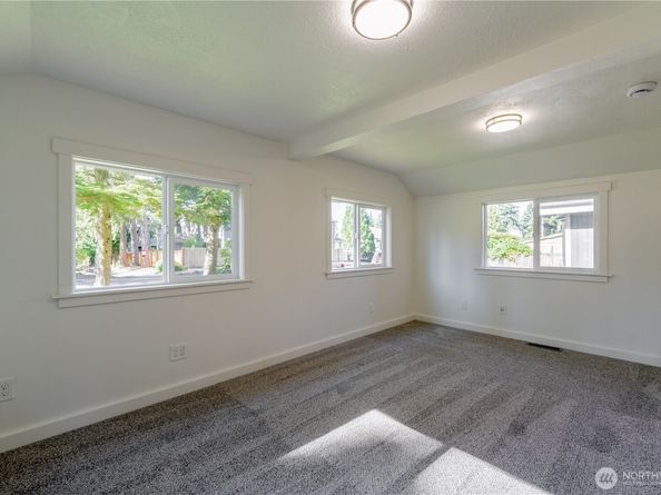 18414 Baldwin Road, Bothell WA 98012