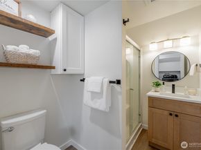 18414 Baldwin Road, Bothell WA 98012