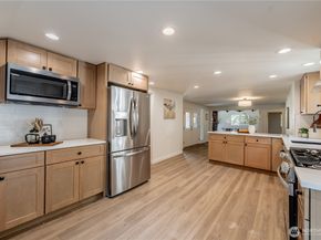18414 Baldwin Road, Bothell WA 98012