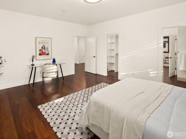 14424 SE 17TH Street, Bellevue WA 98007