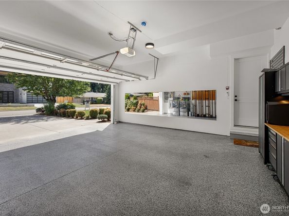 14424 SE 17TH Street, Bellevue WA 98007