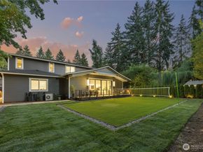 14424 SE 17TH Street, Bellevue WA 98007