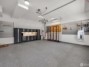 14424 SE 17TH Street, Bellevue WA 98007