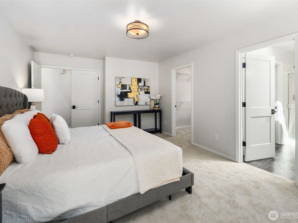 5308 245th Avenue NE, Redmond WA 98053