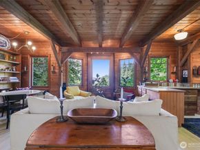 12825 SW Ober Beach Rd, Vashon WA 98070
