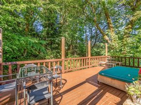 12825 SW Ober Beach Rd, Vashon WA 98070