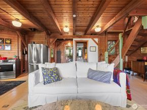 12825 SW Ober Beach Rd, Vashon WA 98070