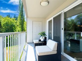 13217 15th Avenue NE A8, Seattle WA 98125