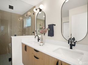 339 NE 90th Street, Seattle WA 98115
