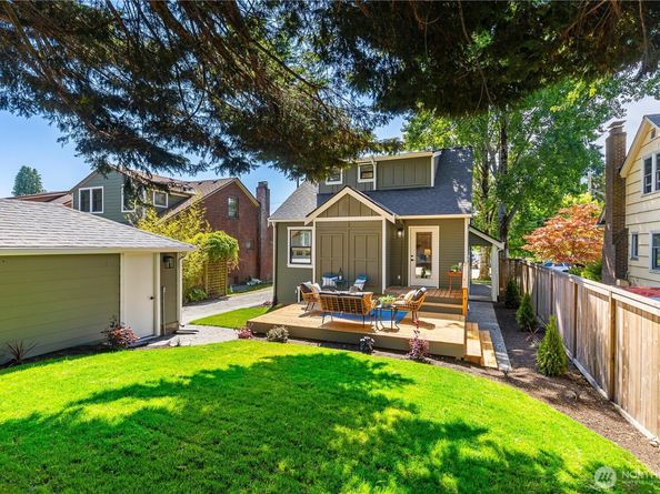 3430 42nd Avenue SW, Seattle WA 98116