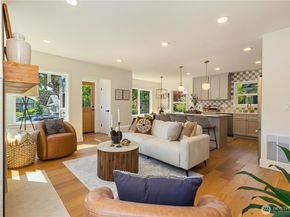 3430 42nd Avenue SW, Seattle WA 98116