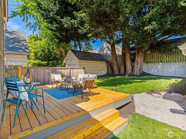 3430 42nd Avenue SW, Seattle WA 98116