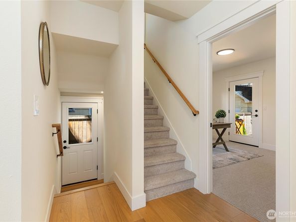 3430 42nd Avenue SW, Seattle WA 98116