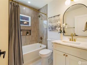 3430 42nd Avenue SW, Seattle WA 98116