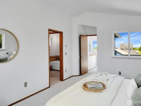 2613 NW 86th Street, Seattle WA 98117