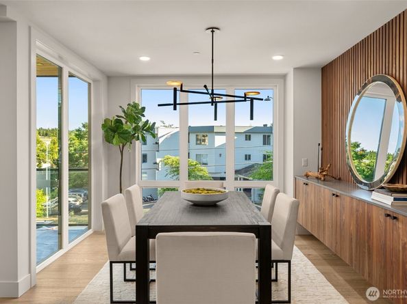 238 4th Avenue 300, Kirkland WA 98033