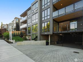 238 4th Avenue 300, Kirkland WA 98033