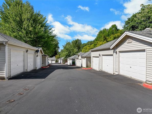 2300 Jefferson Avenue NE F126, Renton WA 98056