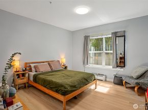 3221 SW Avalon Way 113, Seattle WA 98126