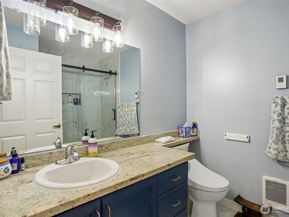 3221 SW Avalon Way 113, Seattle WA 98126