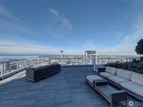 583 Battery Street 406N, Seattle WA 98121