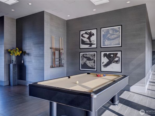 583 Battery Street 406N, Seattle WA 98121