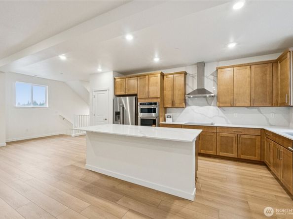 24237 13th Avenue SE CR25, Bothell WA 98021