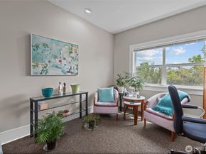 4510 Thackeray NE, Seattle WA 98105