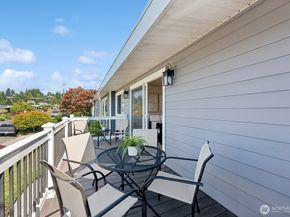 918 Daley Street, Edmonds WA 98020