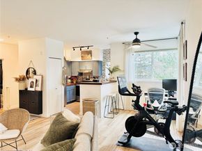 12012 NE 204th Place C203, Bothell WA 98011