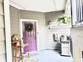 12012 NE 204th Place C203, Bothell WA 98011