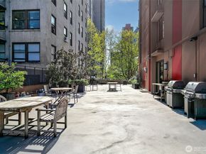1120 8th Avenue 1804, Seattle WA 98101