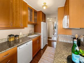 1120 8th Avenue 1804, Seattle WA 98101