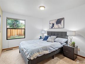 14310 SE 49th Street, Bellevue WA 98006