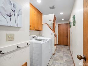 14310 SE 49th Street, Bellevue WA 98006